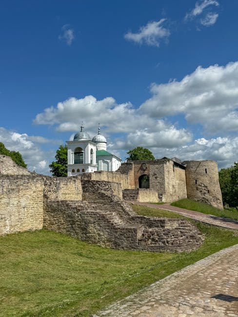 Псков и Изборск: древнерусские крепости и тишина